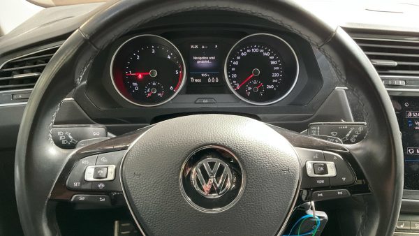 2018 Volkswagen Tiguan 2.0 TDI SCR DSG - Image 8