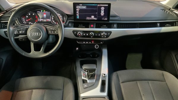2019 Audi A4 AVANT 30 TDI S TRONIC - Image 9