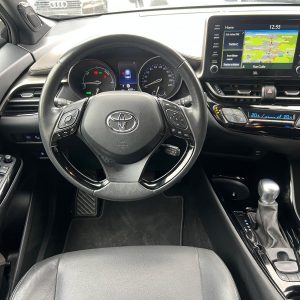 2021 Toyota C-HR 2.0 Hybrid - Image 16