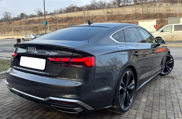 2022 Audi A5 Sportback 40 TDI quattro S tronic S line Business - Image 9