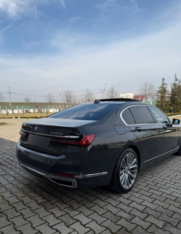 2019 BMW 745Le xDrive AT PHEV - Image 15