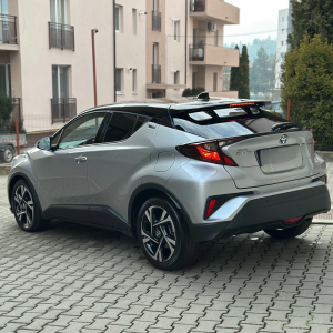2023 Toyota C-HR 1.8 HSD 122 CP 4×2 CVT C-Lassy Bi-Tone - Image 10