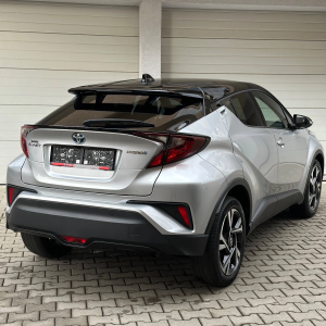 2023 Toyota C-HR 1.8 HSD 122 CP 4×2 CVT C-Lassy Bi-Tone - Image 3
