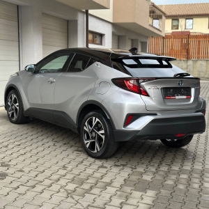 2023 Toyota C-HR 1.8 HSD 122 CP 4×2 CVT C-Lassy Bi-Tone - Image 17